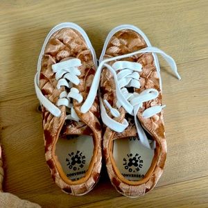 Golf Le Fleur size 8 shoes
